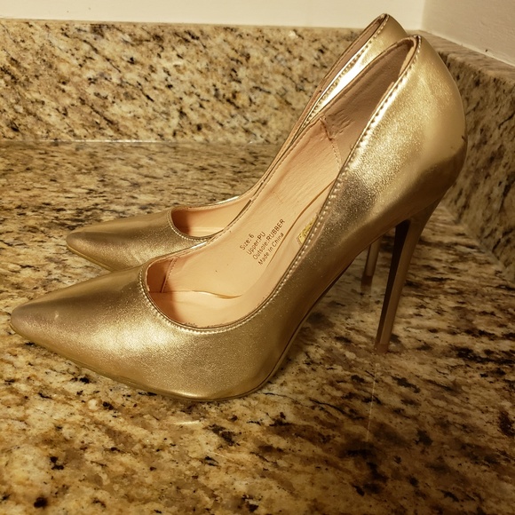 Olivia Miller Alessia Signature Pumps - Picture 4 of 8